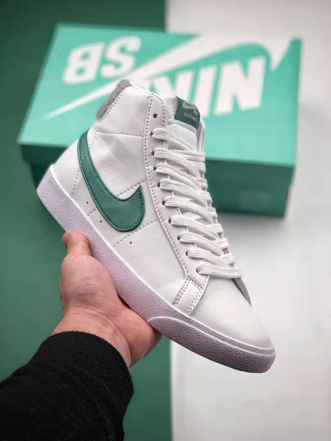 Nike Zoom Blazer Mid Premium SB 'Bicoastal Green' CJ6983-100 - Skate in Style